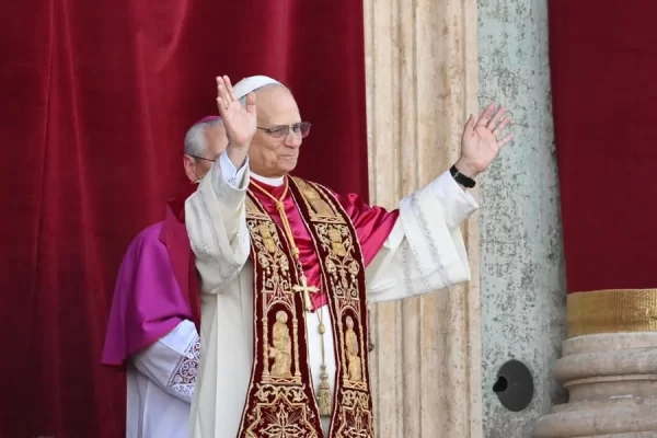 El discreto cardenal Prevost, jefe de los obispos del mundo y experto en Latinoamérica